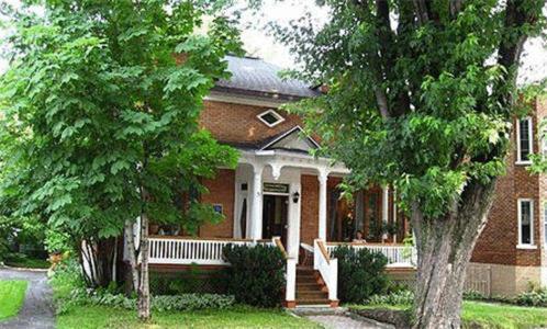 Bed and Breakfast Aux Annees Folles Québec Exterior foto